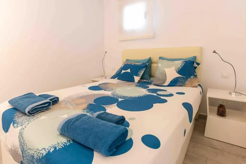 Gracioseros 111 Ground Floor Cozy Apartment Tias